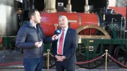 Dalla Bayard alle carrozze reali, viaggio a Pietrarsa tra locomotive e mercatini di Natale