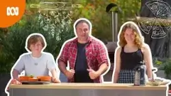 Miguel and kids have one minute to make a pizza! ? | Gardening Australia Junior | ABC Kids