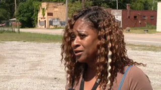 'That could've been me:' Neighbor reacts to man being mauled to death by dogs in Washington Park, IL