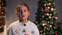 Fésűs Éva: Álmodik a fenyőfácska (Bernát Jázmin előadásában)