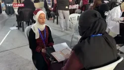 Gazze'de 120 kişi Kur’an’ı tek oturumda hatmetti