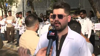Medical school graduates stage protest