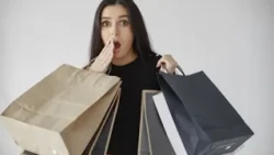 Compulsive Shopping and Hidden Debts Destroy the Trust of Couples Who Hide Impulsive Spending