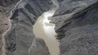 Barrier Lake near Gyirong mudslide site poses high breach risk