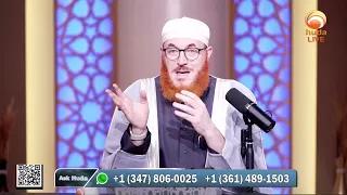 The Proper Islamic Rules for Eating and Socializing with Unveiled Relatives