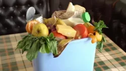 Saving money on food starts before you head to the grocery store Saving money on food starts before you head to the grocery store