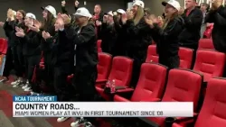 Сельские дороги: женская команда из Майами направляется в Моргантаун.