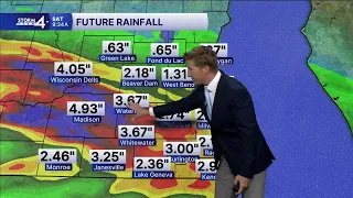 Heavy Rain Into Saturday Morning