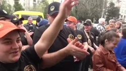 ოქროს ხელი ოქროს ხელი