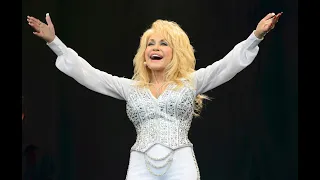 Dolly Parton, voix en or de la country, s’éteint à 80 ans