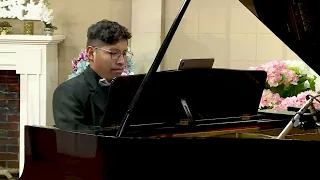 En el Monte Calvario (The Old Rugged Cross) | Red ADvenir Music