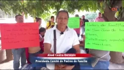 Padres de familia de la sierra de Atoyac toman servicios educativos regionales en Tecpan