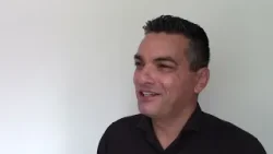 FALTA MÃO DE OBRA FALTA MÃO DE OBRA