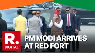PM Modi Arrives at Red Fort for 80th Independence Day