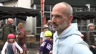 Ce dimanche sans voitures fait aussi le bonheur des brocanteurs dans le quartier du Châtelain