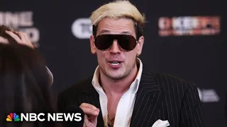 Far-right commentator Milo Yiannopoulos detained by ICE at New Orleans airport