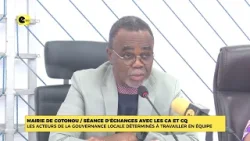 Mairie de cotonou / séance d'échanges avec les CA et CQ