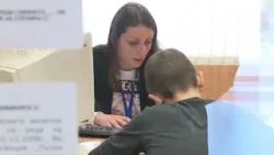 Спад на безработицата в областта