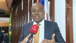 DEPUTADOS APROVAM PROJETOS DE UTILIDADE PÚBLICA E REESTRUTURAÇÃO DE CARGOS DO TJ/BA - 17.03.2026