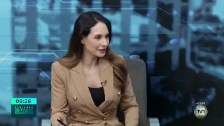 Rafael Milas participates in an interview on Jornal do Meio-Dia