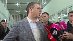 VUČIĆ U CRVENKI Veliki broj građana dočekao predsednika; "Smajli" će dati dodatni zamajac za razvoj