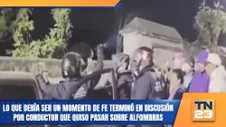 Conductor quiso pasar sobre alfombras