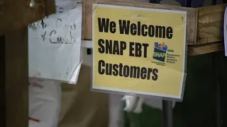 SNAP enrollment drops as food pantry demand rises in North Carolina