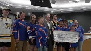 De Pere Youth Hockey gives City $50,000 for De Pere Ice Arena repairs