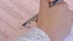 Prop de 200 estudiants posen a prova el seu coneixement en matemàtiques en el 31è Cangur Prop de 200 estudiants posen a prova el seu coneixement en matemàtiques en el 31è Cangur