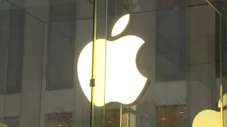 Apple iPhone owners can file claims over Siri allegations