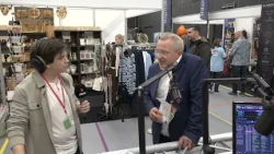 Entrepreneurs and associations showcase themselves at De Beurs in Nieuwleusen.
