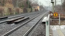 Fahrkartenautomat gesprengt – Chaos am Bahnhof Dresden-Strehlen | Sachsen Fernsehen