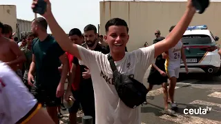 VIDEO - Ceuta suffers a surge of migrants that overwhelms the city