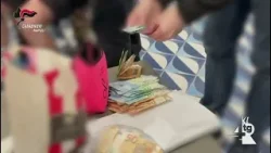 Catturato in un lussuoso resort a Vietri sul Mare il pericoloso boss latitante Roberto Mazzarella Catturato in un lussuoso resort a Vietri sul Mare il pericoloso boss latitante Roberto Mazzarella