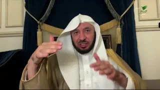 في صلاتها لا تستطيع السجود فتسجد جالسة وأمامها طاولة،فماذا عليها؟- الشيخ أ.د.عبدالله بن عمرالسحيباني