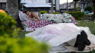 Κολομβία: σκηνές φρίκης καθώς διασώστες στην Περέιρα ψάχνουν στα ερείπια