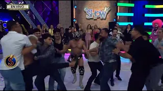 Mafioso y Zumbido se agarran a golpes | Es Show