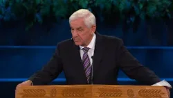 Dr. David Jeremiah - Predikuesi shëtitës