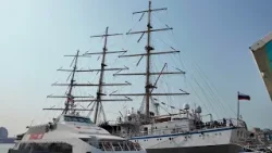 Во Владивостоке открыли навигацию для катамарана «Москва»