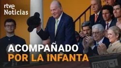 JUAN CARLOS I: El REY EMÉRITO ASISTE a una CORRIDA de TOROS en SEVILLA | RTVE Noticias