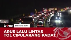 Volume Kendaraan di Tol Cipularang Arah Jakarta Terpantau Padat | Breaking News Volume Kendaraan di Tol Cipularang Arah Jakarta Terpantau Padat | Breaking News