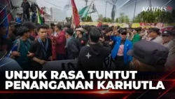 The Lampung Alliance Against Forest Fires Holds a Demonstration, Demanding that Forest and Land F...