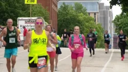 В субботу в центре города снова пройдет Большой Сент-Луисский марафон. В субботу в центре города снова пройдет Большой Сент-Луисский марафон.