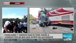 Familiares y amigos dan último adiós a conductor de bus que perdió la vida en accidente en Copán.