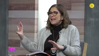 Facing Challenges or Giving In? with Paula Podestá │Curiosamente #05