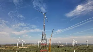 Dünyanın en yüksek rüzgar türbini Almanya'da 365 metreye ulaştı