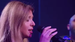 Backstage.tv- Wake The Magic Claire Cordina Backstage.tv- Wake The Magic Claire Cordina