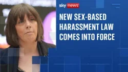 Новый закон направлен против мужчин, которые пристают к женщинам в общественных местах.