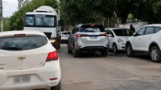 Driver pulls a firearm in front of a school in Asunción after road rage incident