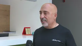 Ortopedi  Dr. Cengiz Çabukoğlu po kryen vizita ortopedike në spitalin  Rezonanca 2